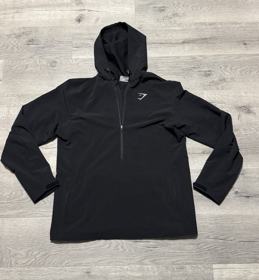 Gymshark Men’s L Pullover Hooded Jacket Black 1/2 Zip Pockets EUC Hoodie